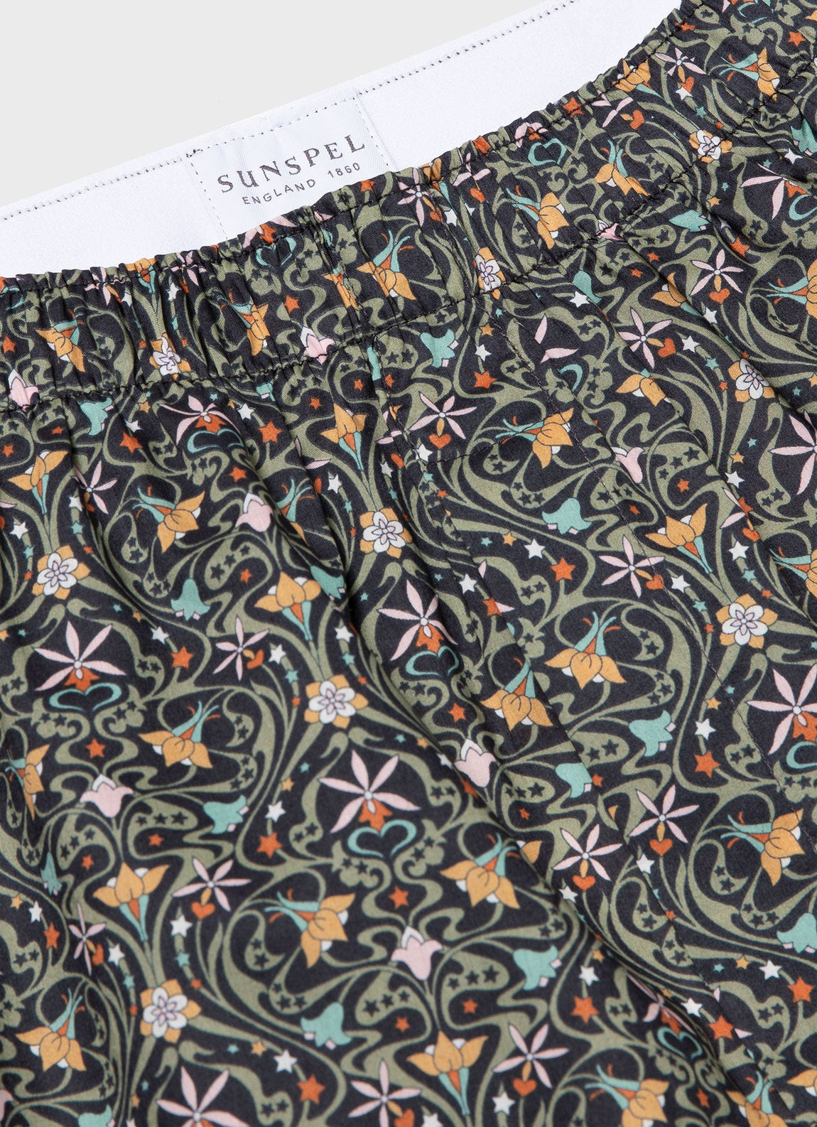 Men's Classic Boxer Shorts in Liberty Fabric in Ghost Orchid