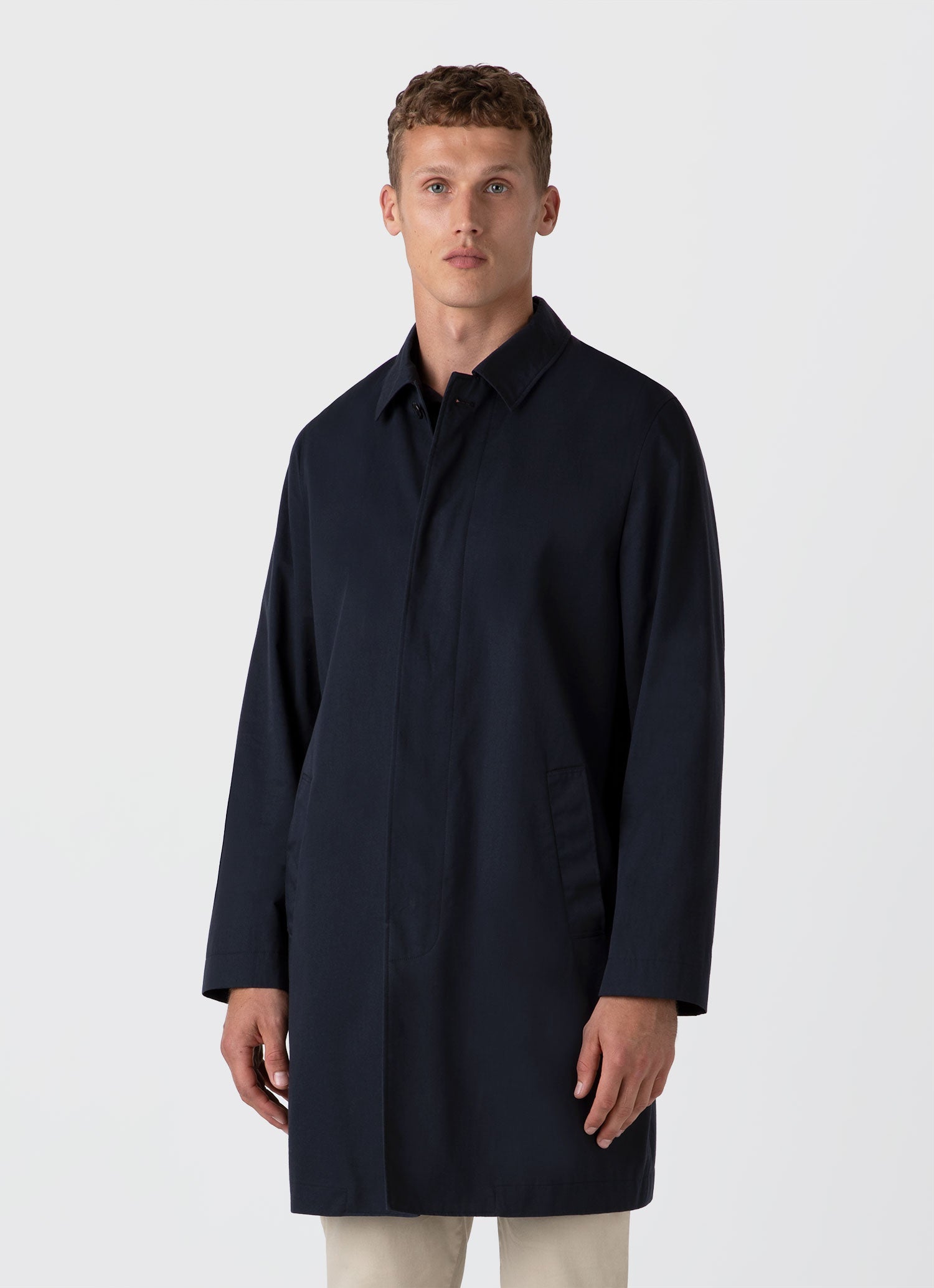 Men's Showerproof Cotton Mac in Navy