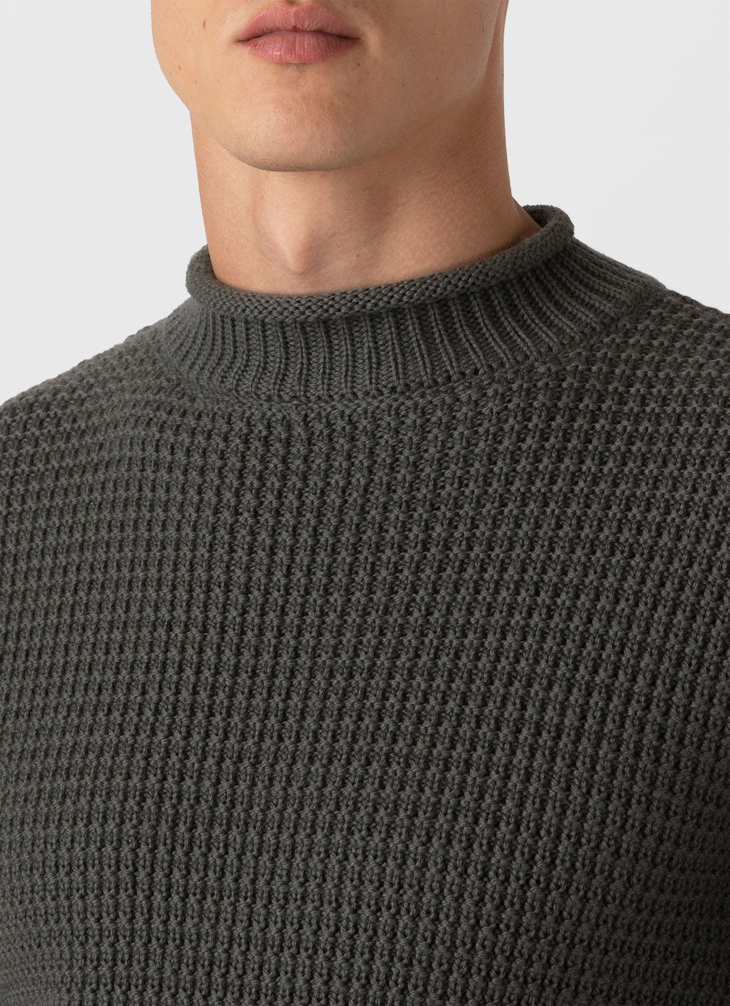 Men's Merino Fisherman Jumper in Khaki