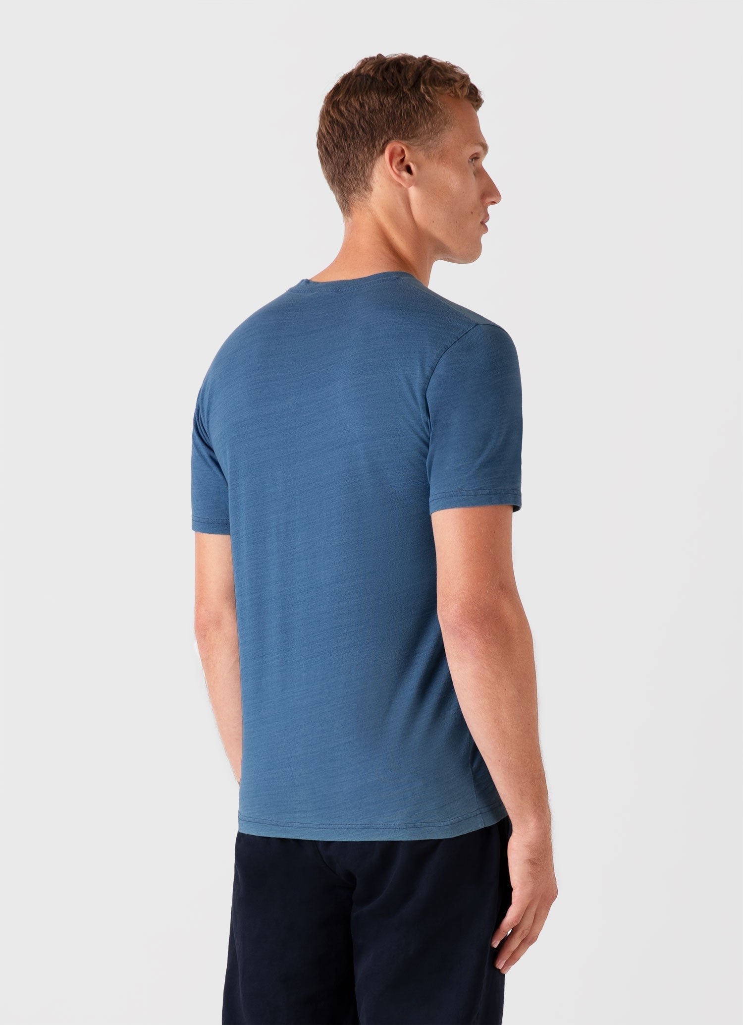 Men's Riviera Midweight T-shirt in Mid Indigo Wash