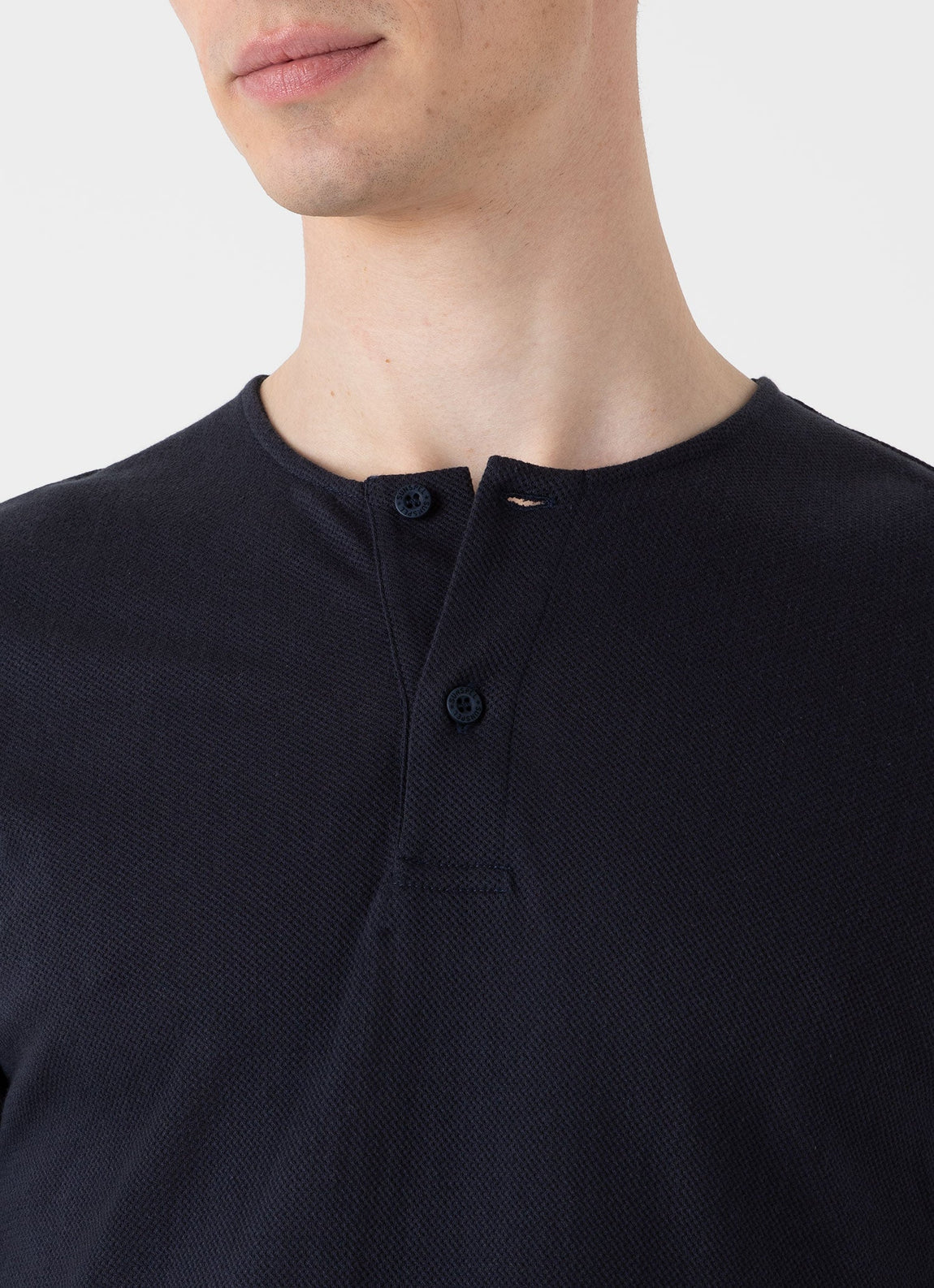 Men's Riviera Henley in Navy