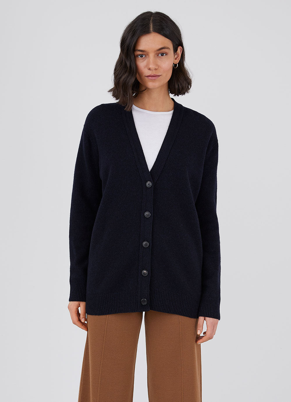 Women's Lambswool Cardigan in Black