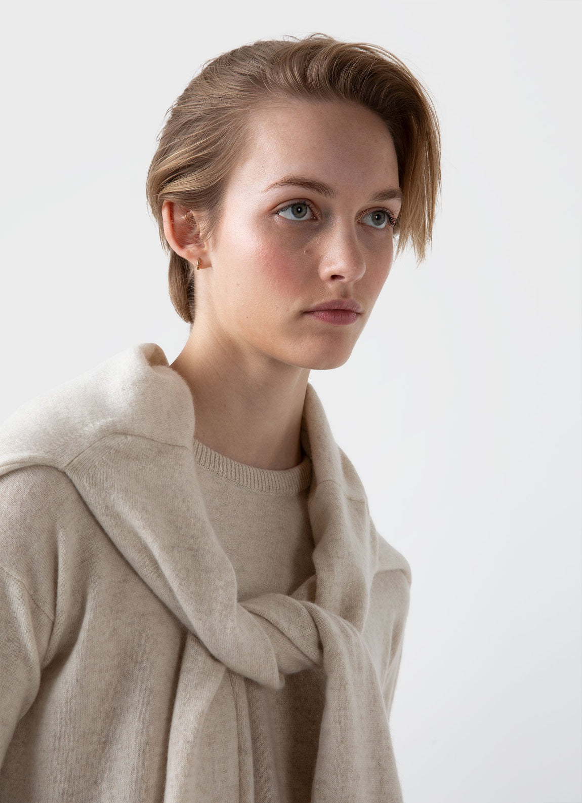 Women's Cashmere Cardigan in Natural Ecru