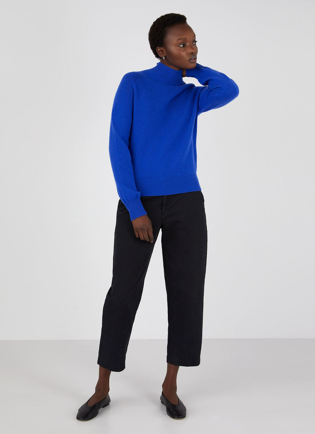 Women's Lambswool Funnel Neck Jumper in Klein