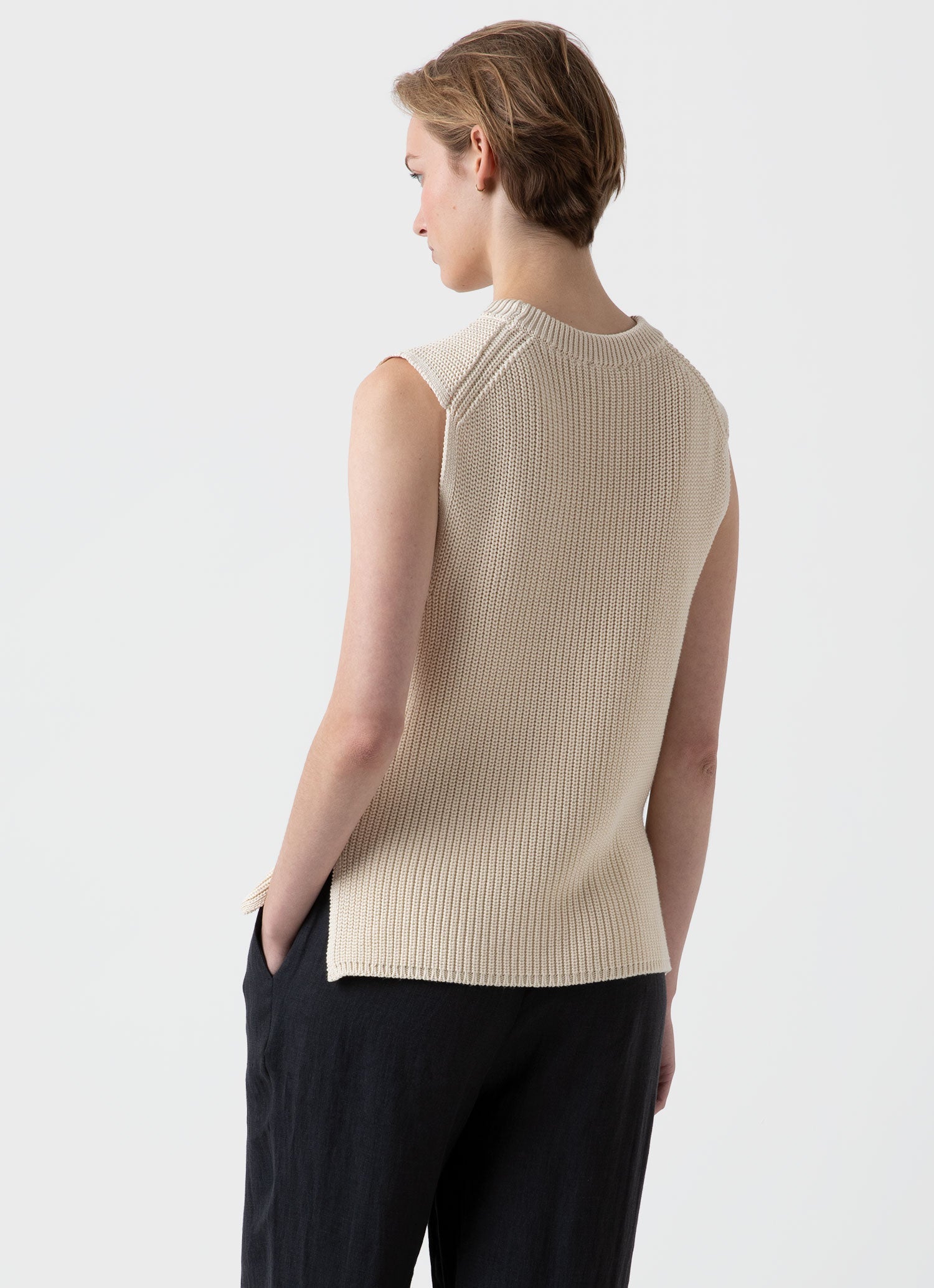 Women's Sleeveless Jumper in Ecru