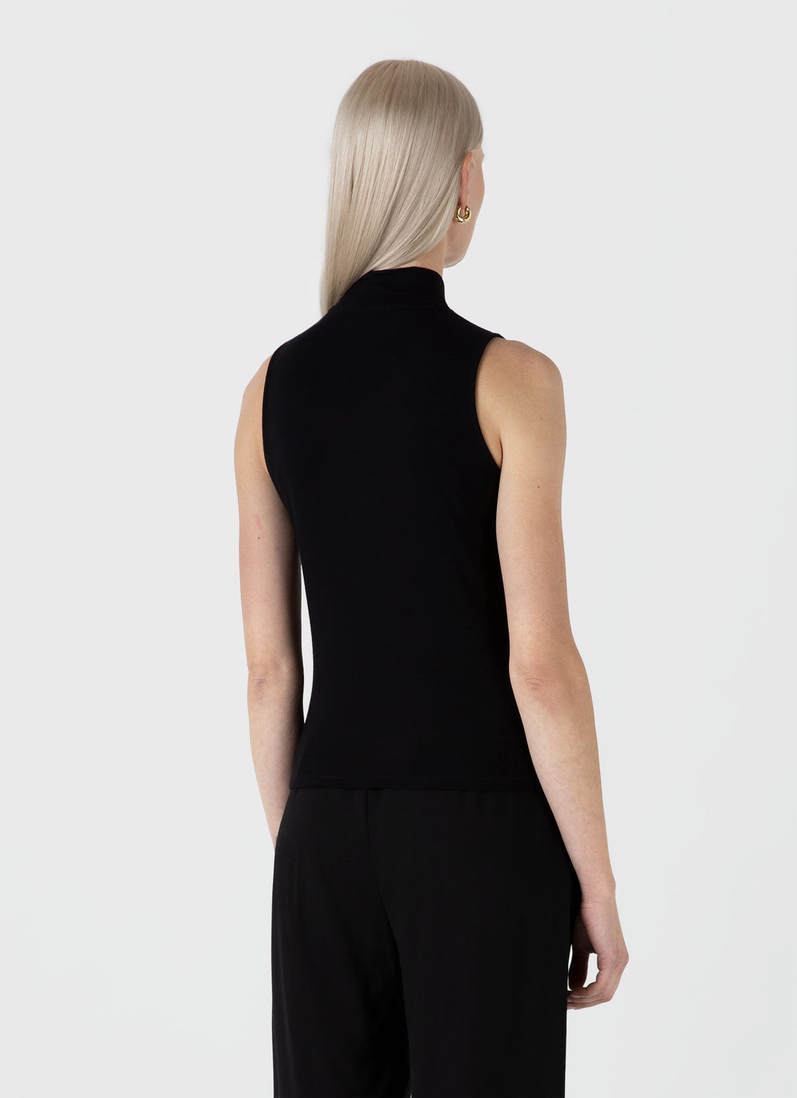 Women's Sleeveless High Neck Top in Black