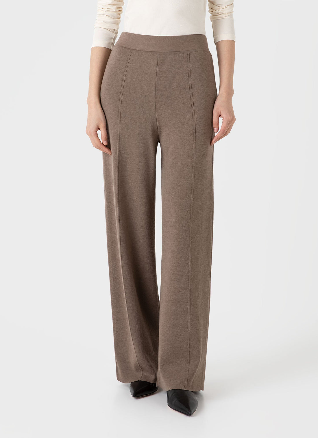 Women's Merino Milano Knit Trouser in Sandstone