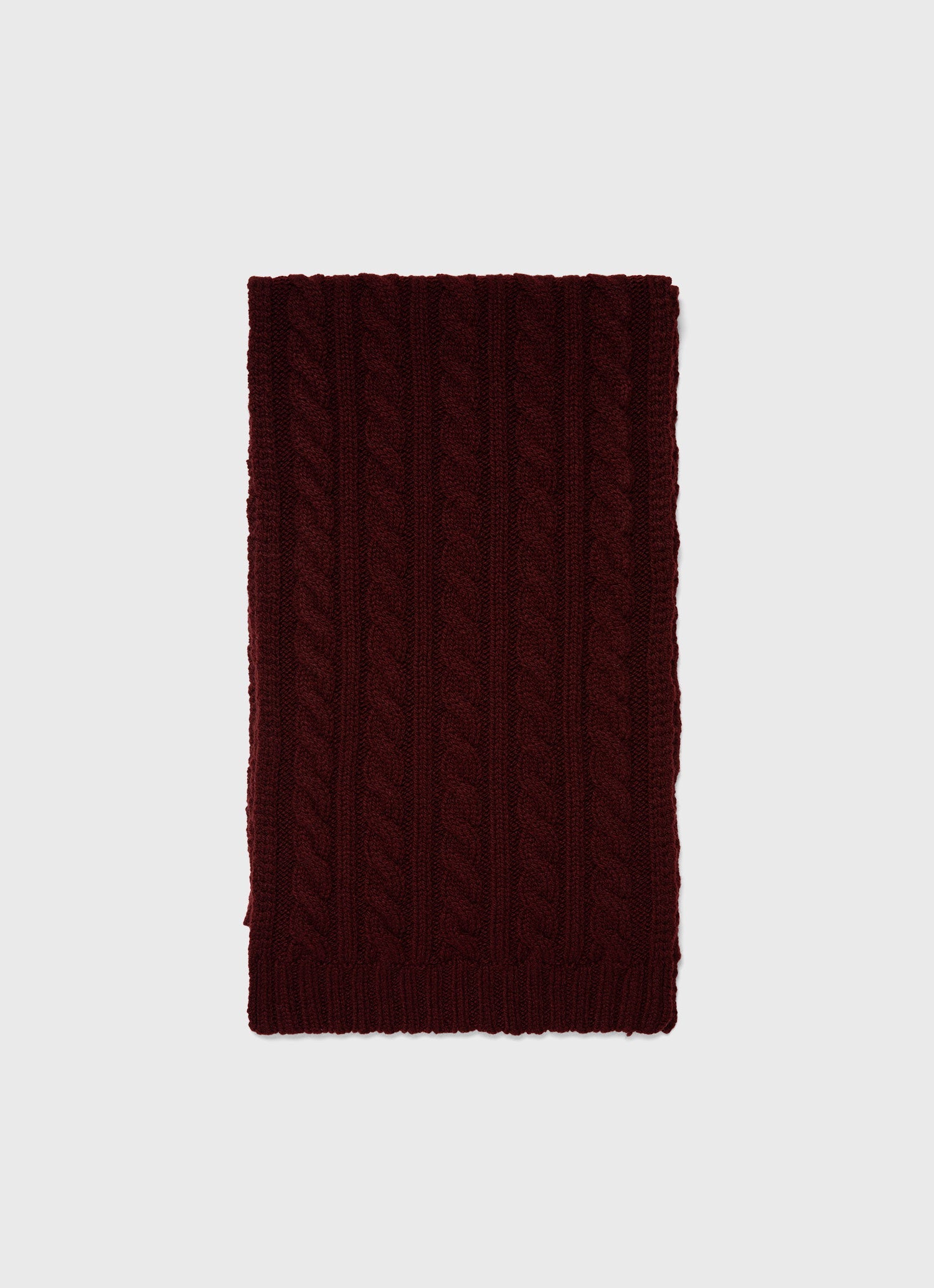 Lambswool Cable Scarf in Maroon